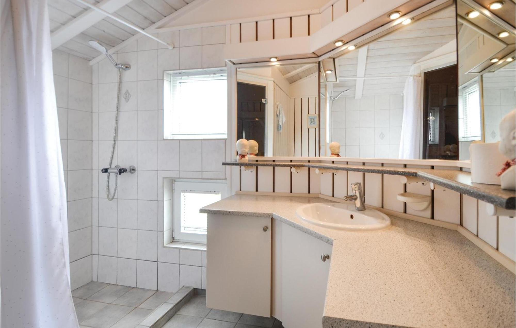 Amazing Home In Ebeltoft With Sauna エクステリア 写真