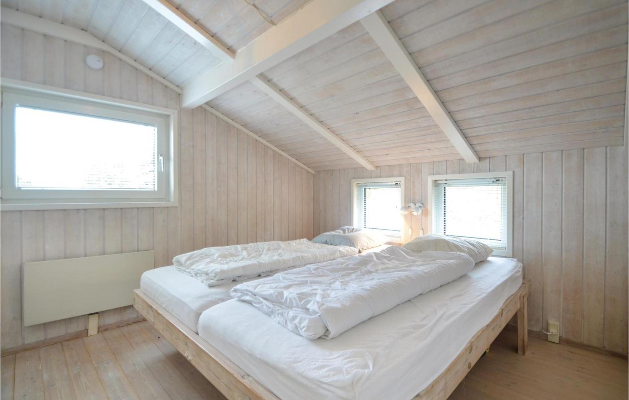 Amazing Home In Ebeltoft With Sauna エクステリア 写真